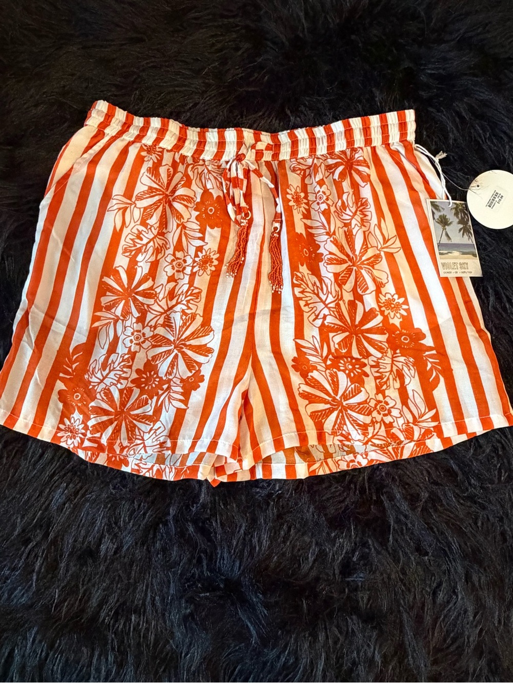 NWT! Violet Sky Orange & White Floral-Stripe Pull-On Shorts